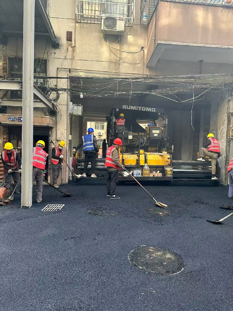 道路守護者的承諾鄭州瀝青路面施工